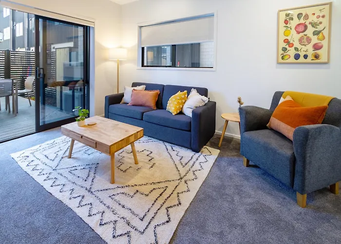 Tuam Street Delight 4 Bed 4 Bath